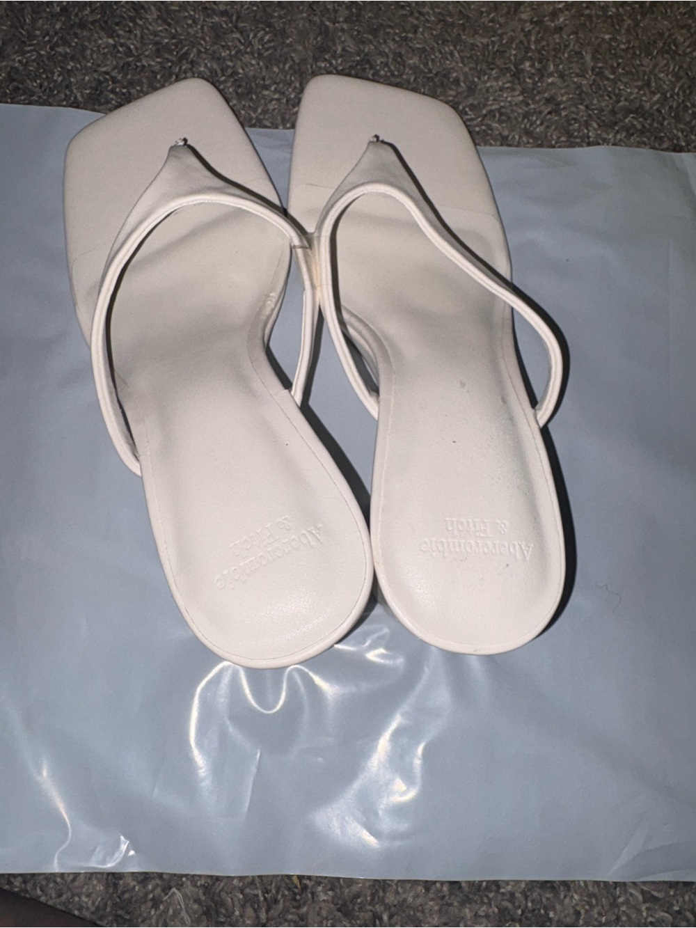 Abercrombie & Fitch White Square-Toe Thong Sandals